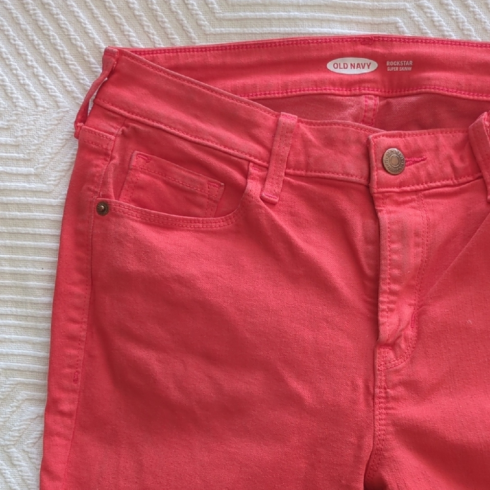 Old Navy Women's Bright Pink Jeans, Rockstar Super Skinny - Picture 9 of 11